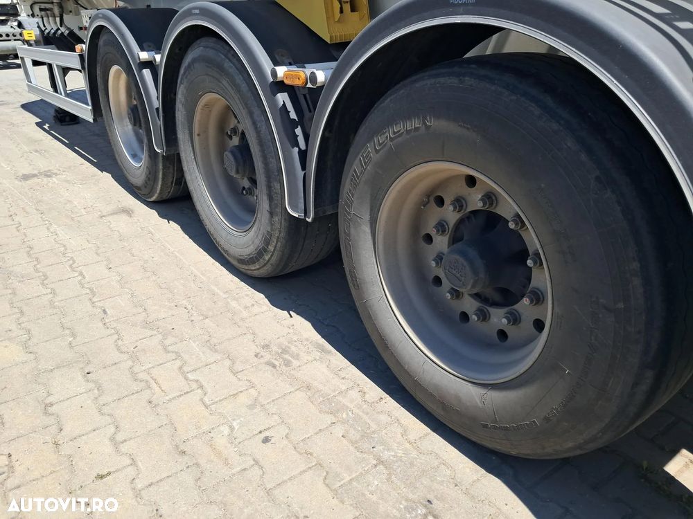 Kaessbohrer SILOLEGEND STB CT11 SSL-35 - 16