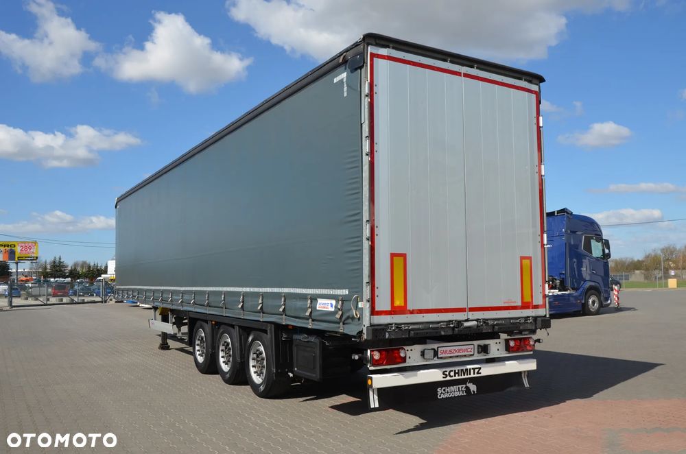 Schmitz Cargobull VARIOS / 2 POZIOMY JAZDY / OŚ PODNOSZONA / DACH POD. / CODE XL / OCYNK / 7055 - 3