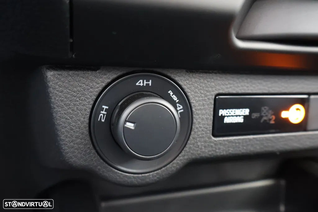 Isuzu D-Max 1.9 Ddi CD 4WD LS - 35