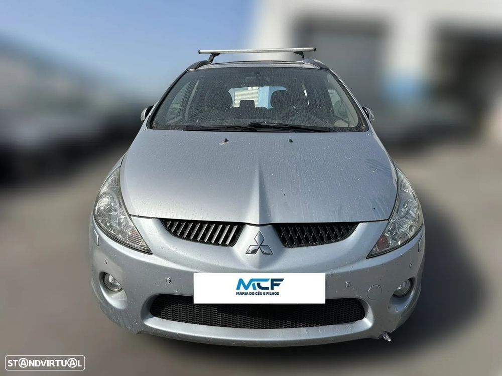 Mitsubishi Grandis 2.0 DI-D de 2010 para peças - 1