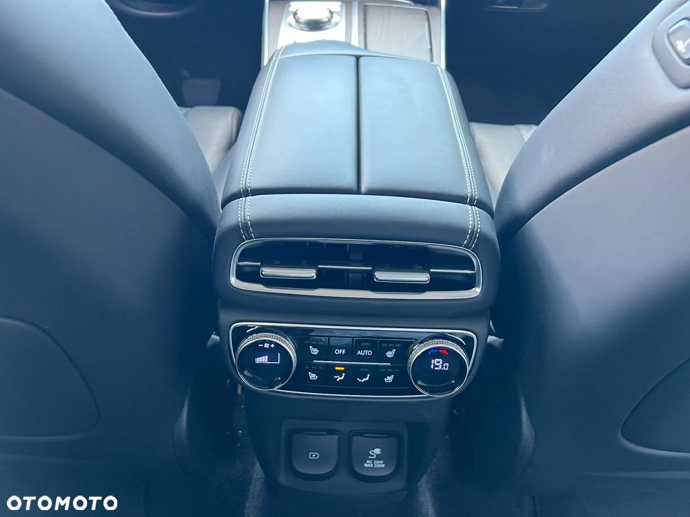 Genesis GV80 3.0 AWD AT8 7-Sitzer Luxury Line - 25