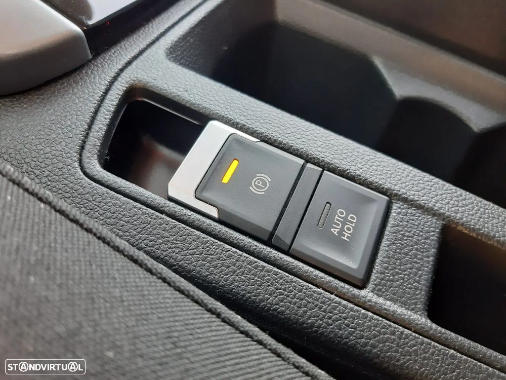 VW T-Roc 1.0 TSI Life - 17