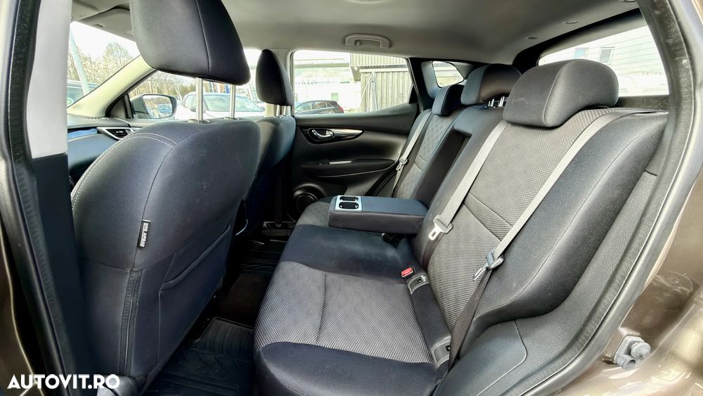 Nissan Qashqai - 15