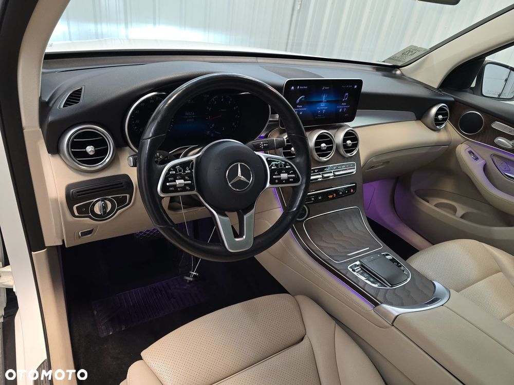 Mercedes-Benz GLC - 7