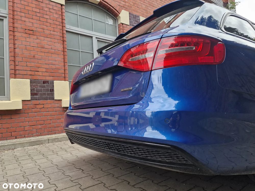 Audi A4 Avant 2.0 TDI quattro - 10
