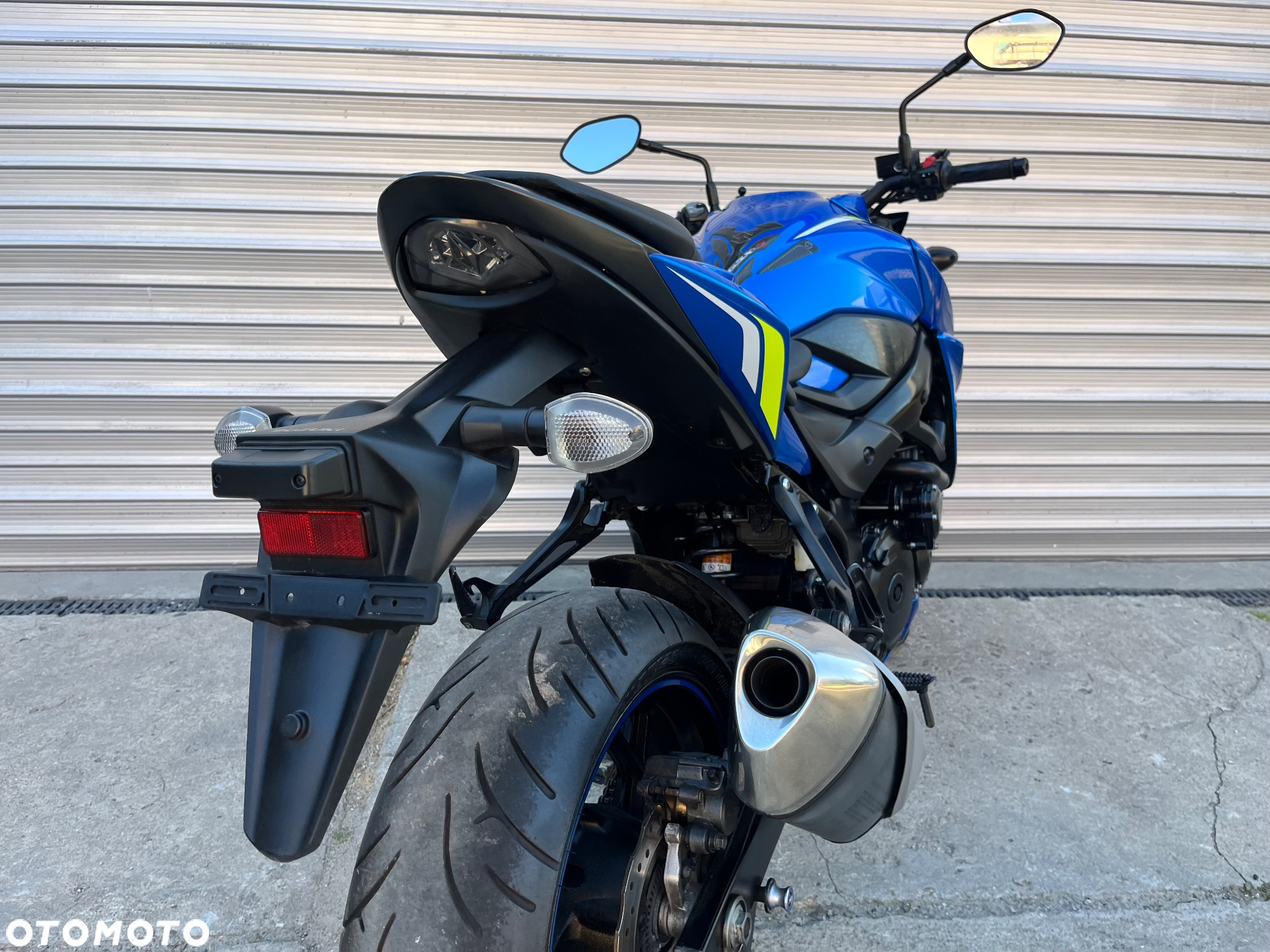 Suzuki GSX - 35