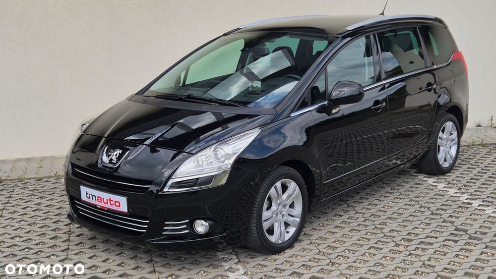 Peugeot 5008 2.0 HDi Premium + - 36