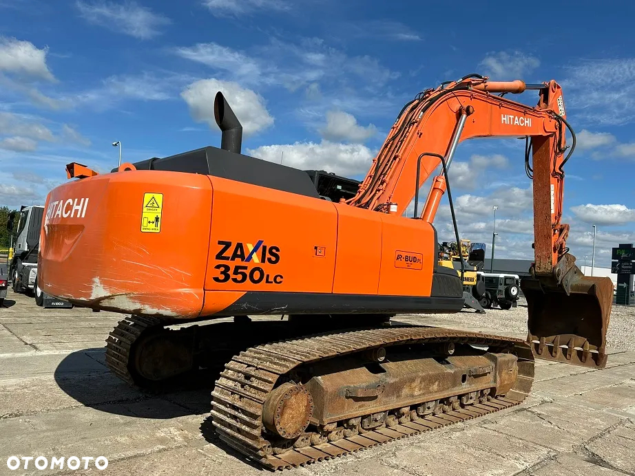 Hitachi ZX350LC-5B - 26