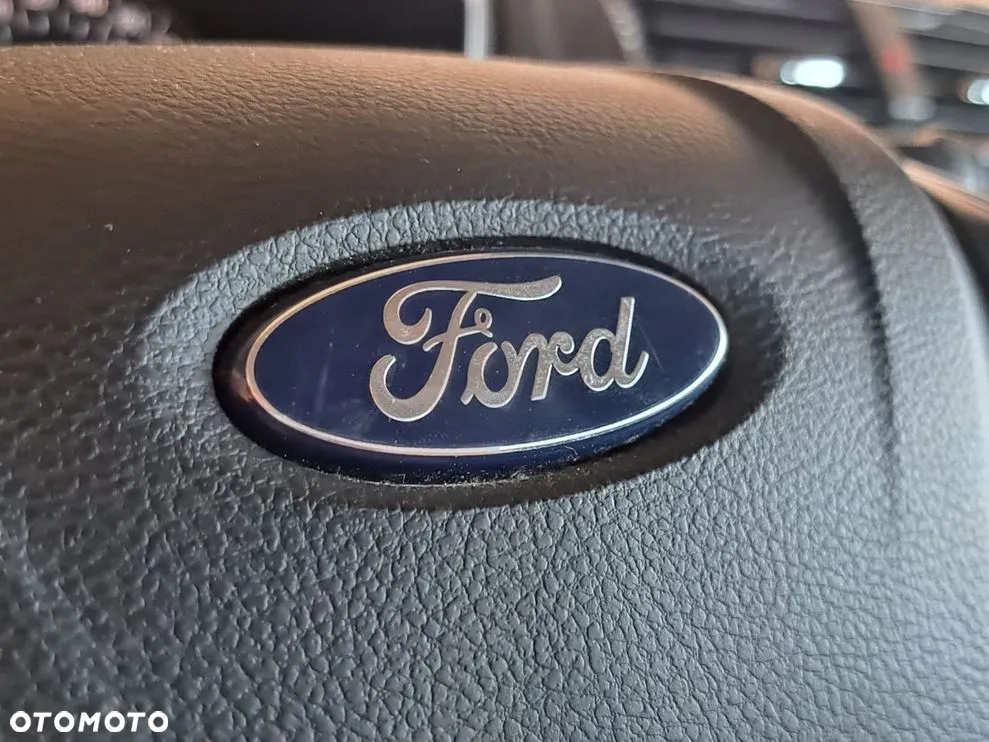 Ford Mondeo 2.0 EcoBlue Titanium - 25