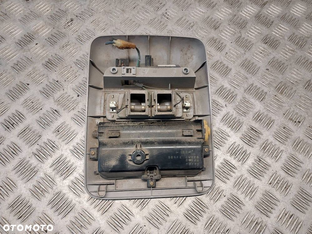 PRZEŁĄCZNIK SZYBERDACHU LAMPKA PODSUFITKI SUBARU FORESTER I LIFT - 2