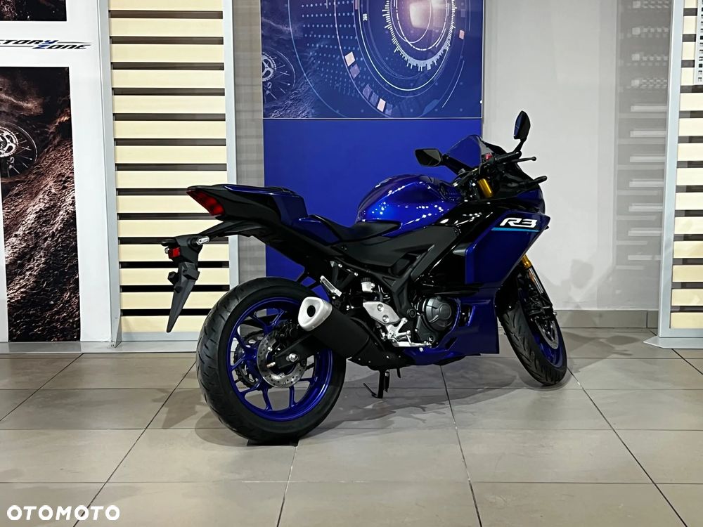 Yamaha R3 - 15