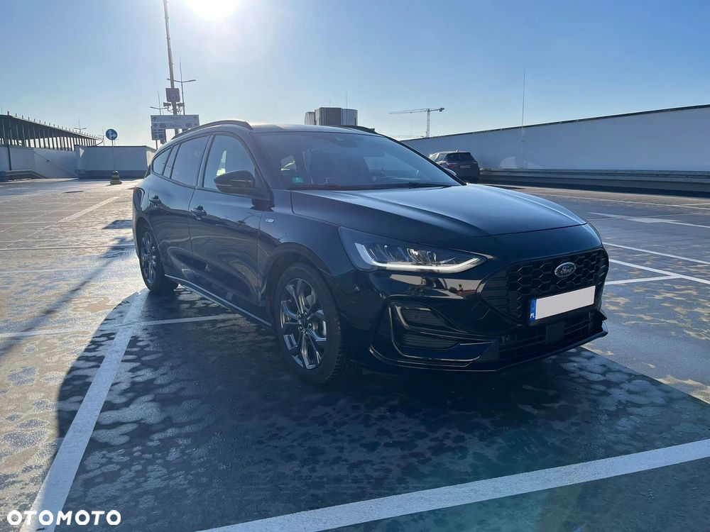 Ford Focus 1.0 EcoBoost Hybrid ST-LINE X - 9