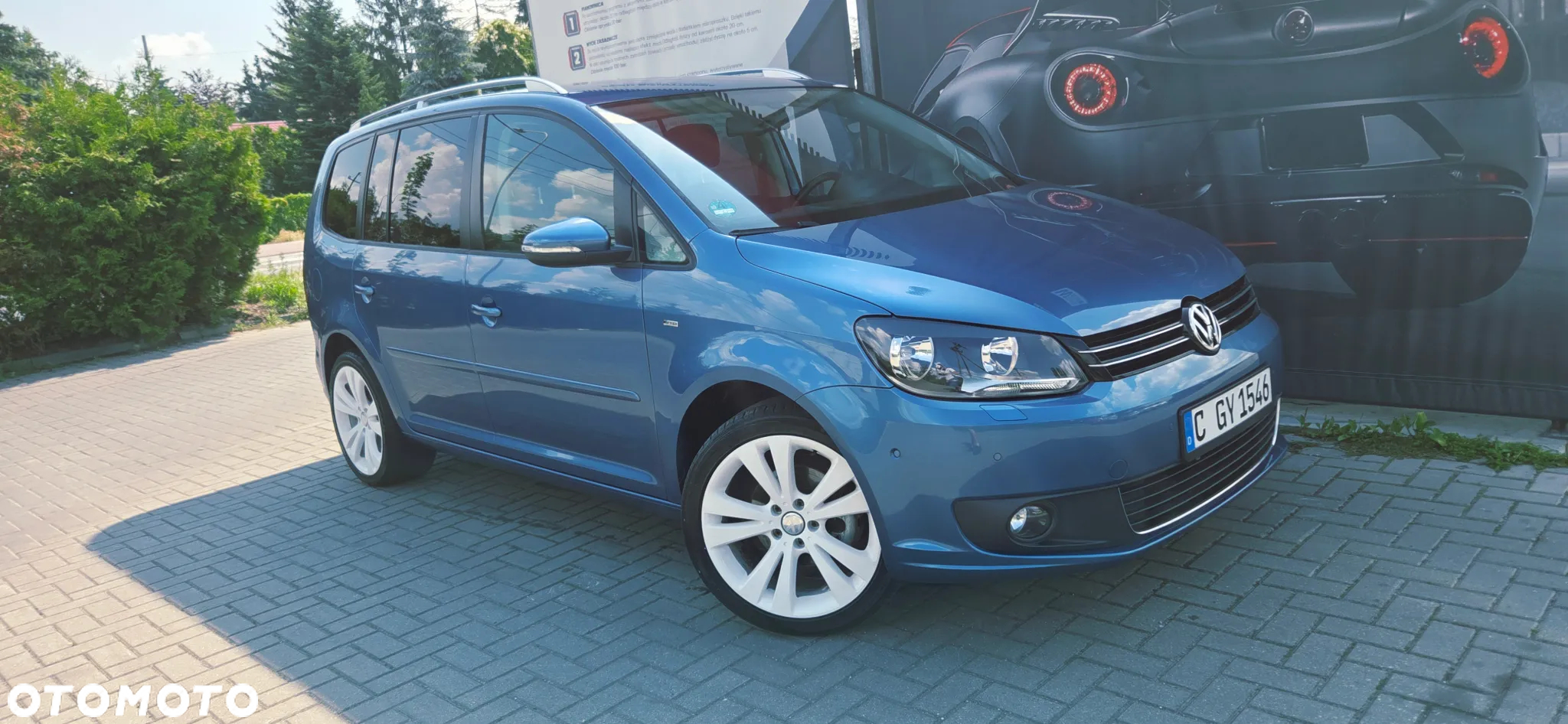 Volkswagen Touran 1.6 TDI DPF MATCH - 3