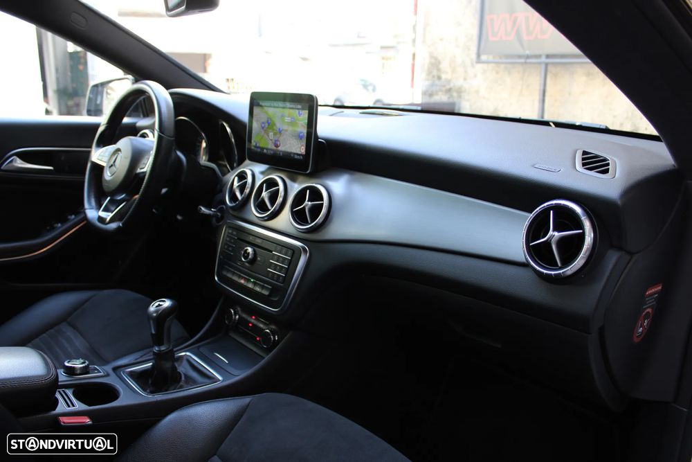 Mercedes-Benz CLA 200 (CDI) d AMG Line - 33