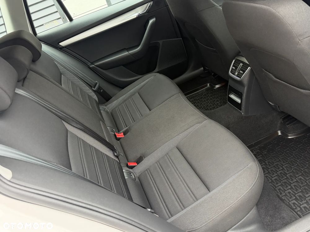Skoda Octavia 1.0 TSI GPF Ambition - 34