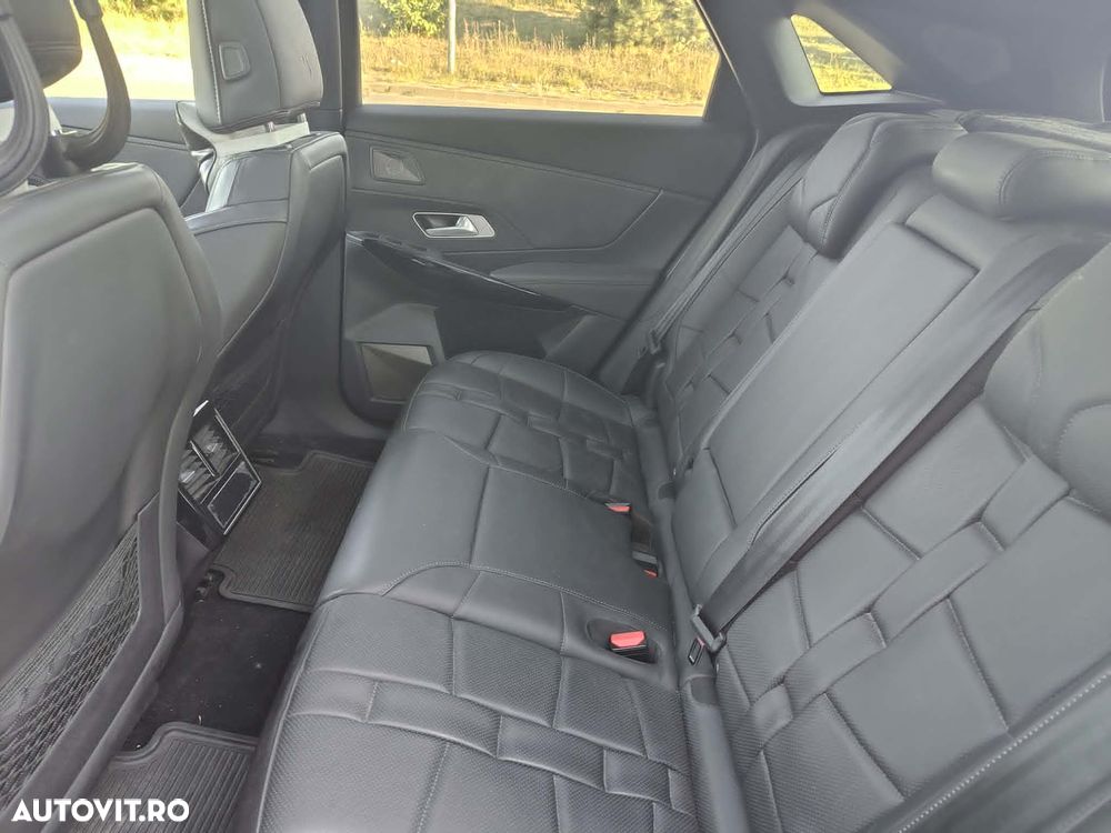 DS Automobiles DS 7 Crossback 4x4 300 OPERA - 14