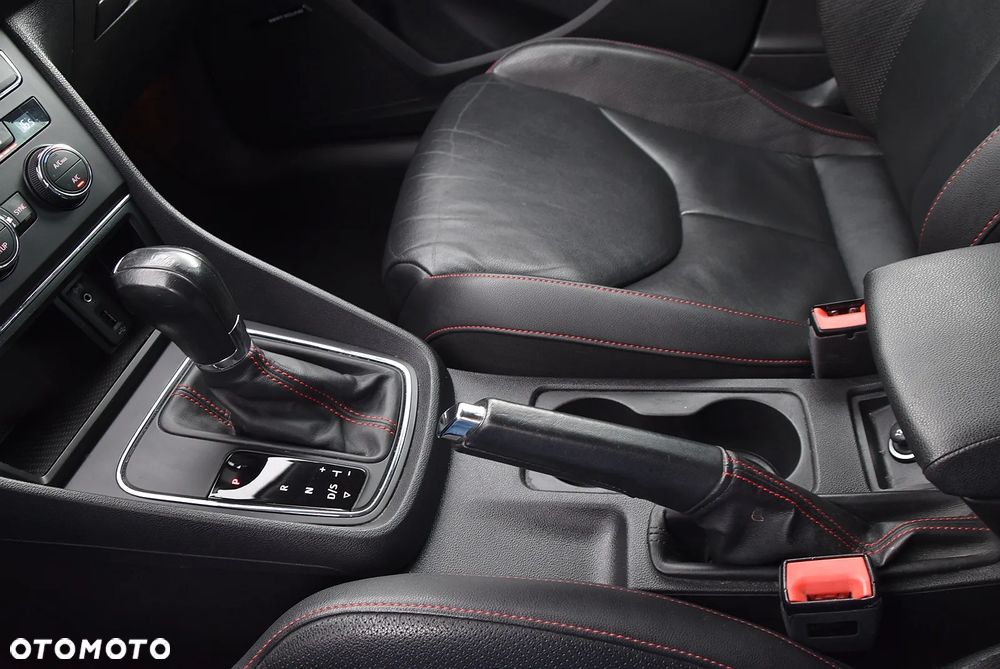 Seat Leon 2.0 TDI DPF DSG FR - 37