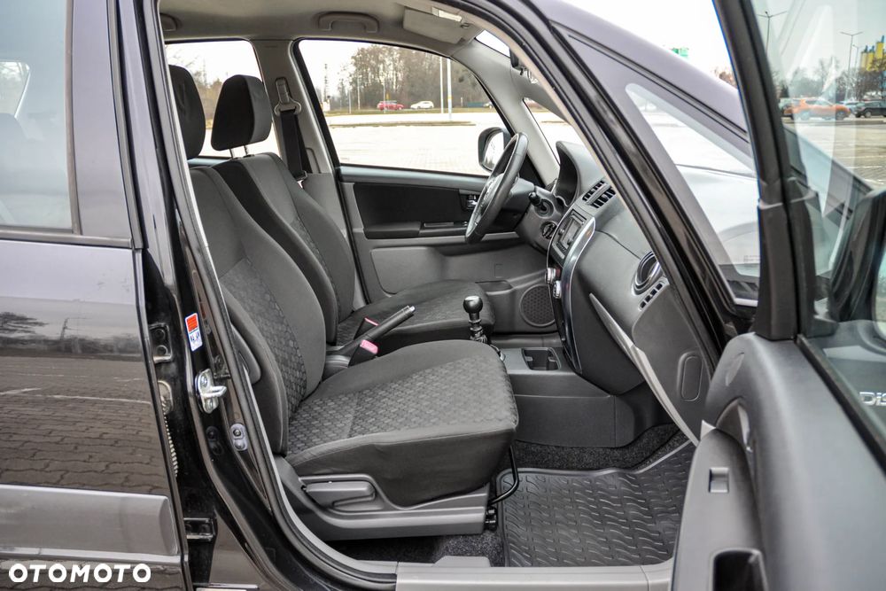 Suzuki SX4 - 11