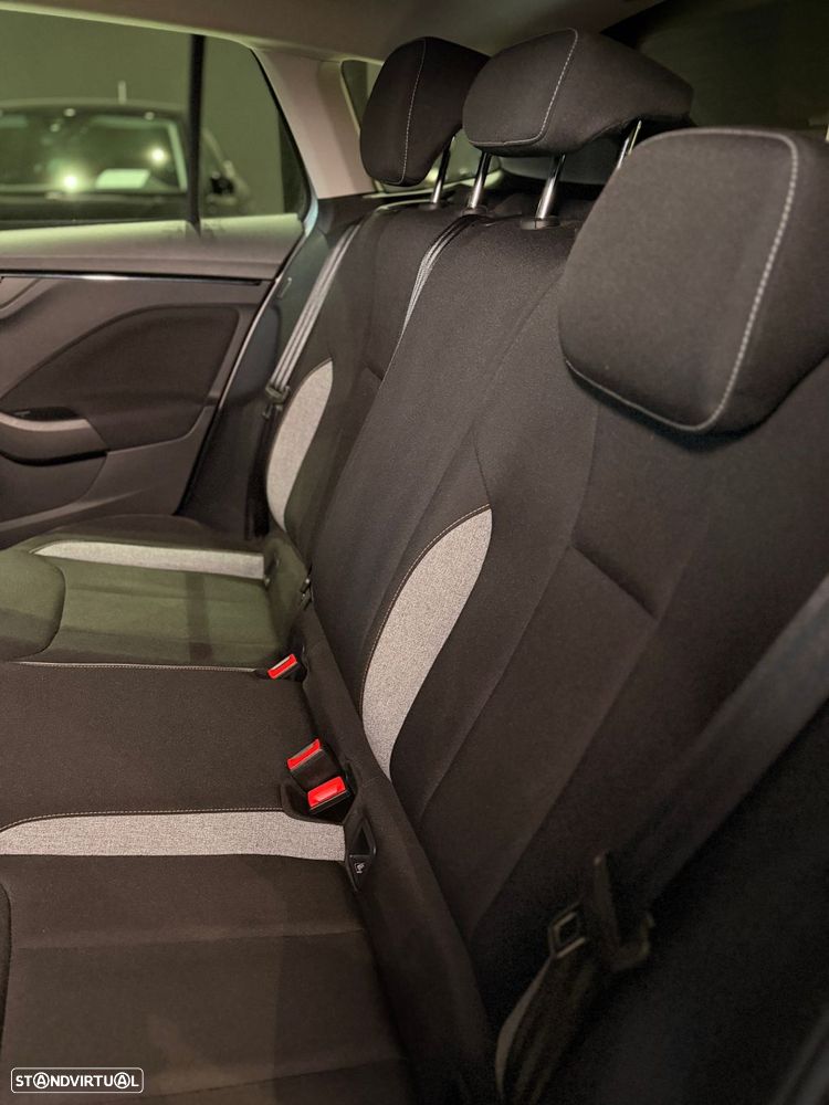 Skoda Scala 1.0 TSI DSG - 42