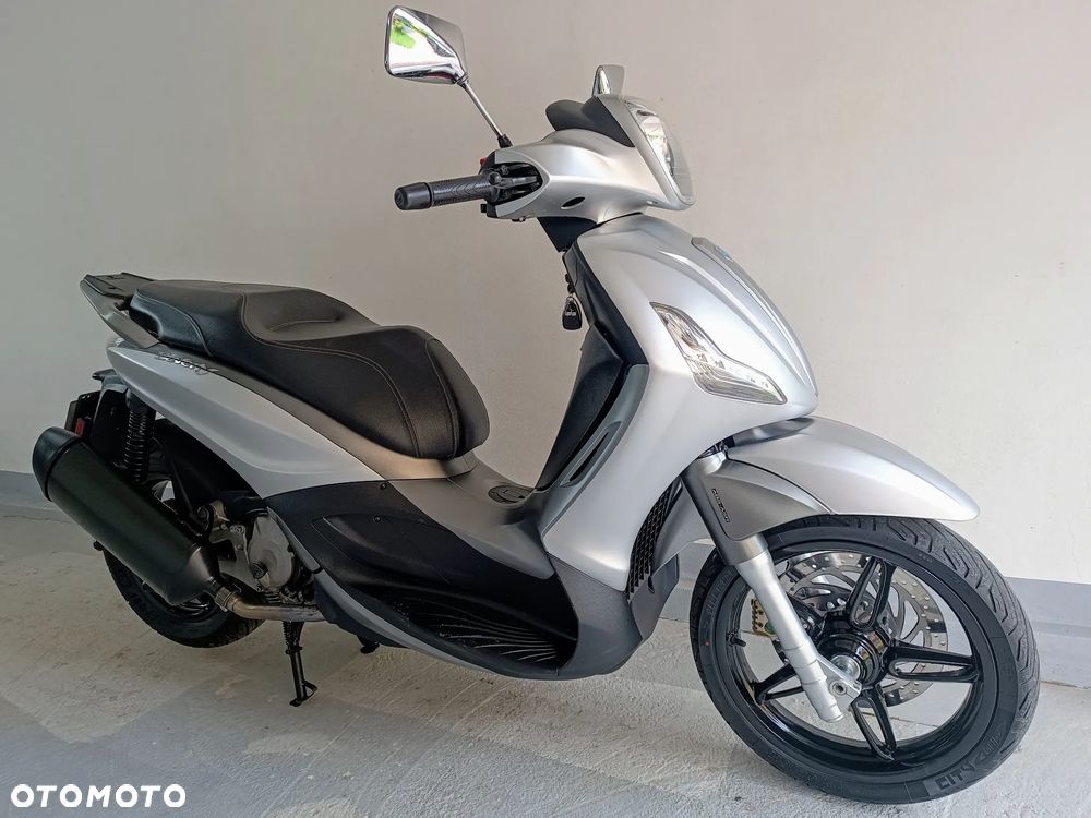 Piaggio Beverly - 3