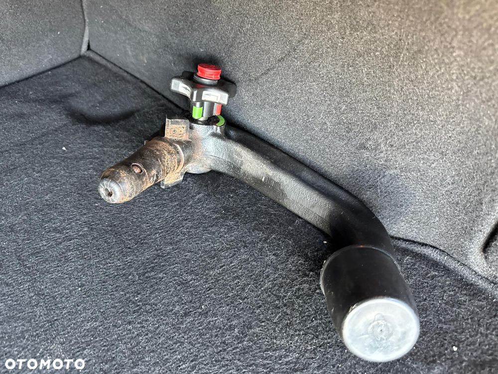 Ford Focus 1.0 EcoBoost Start-Stopp-System SYNC Edition - 27