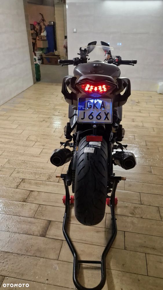 Kawasaki Ninja 1000 SX - 7