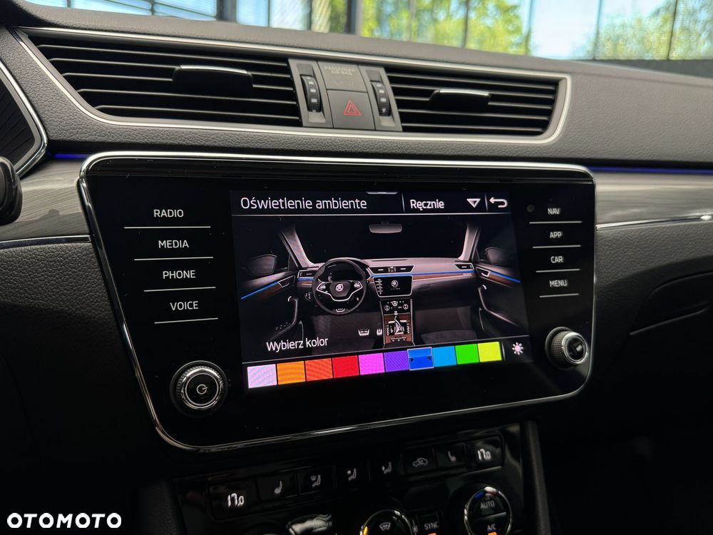 Skoda Superb 2.0 TSI 4x4 Scout DSG - 36