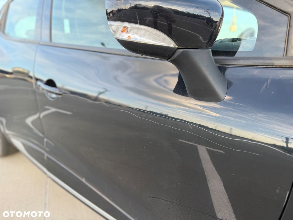 Renault Clio 1.2 16V Authentique - 21
