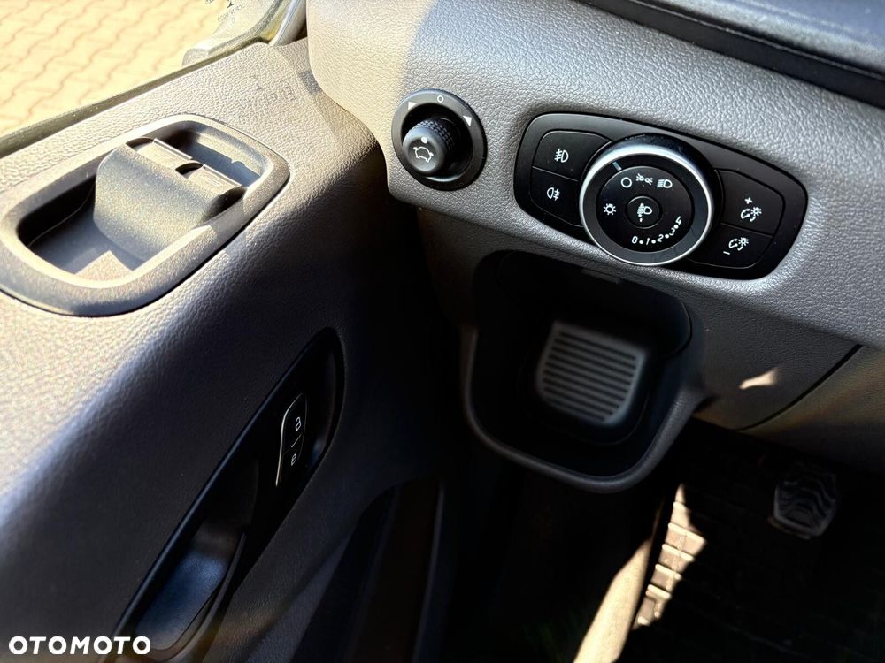 Ford transit L3H2 *79900zł NETTO* Brygadówka 6 osób 2.0TdCi/131KM - 17