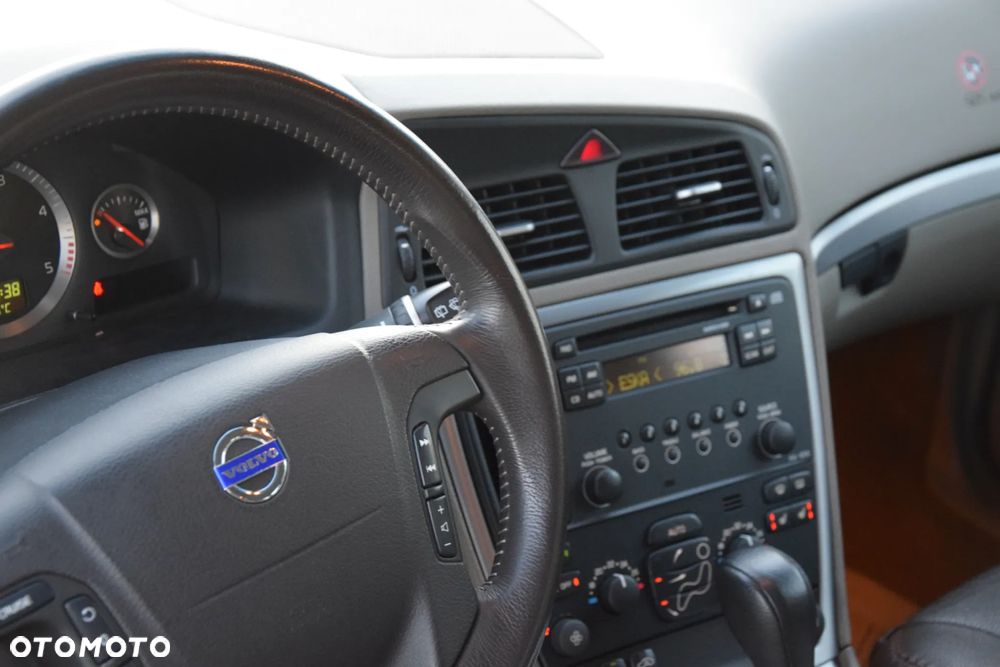 Volvo XC 70 D5 AWD Summum - 24