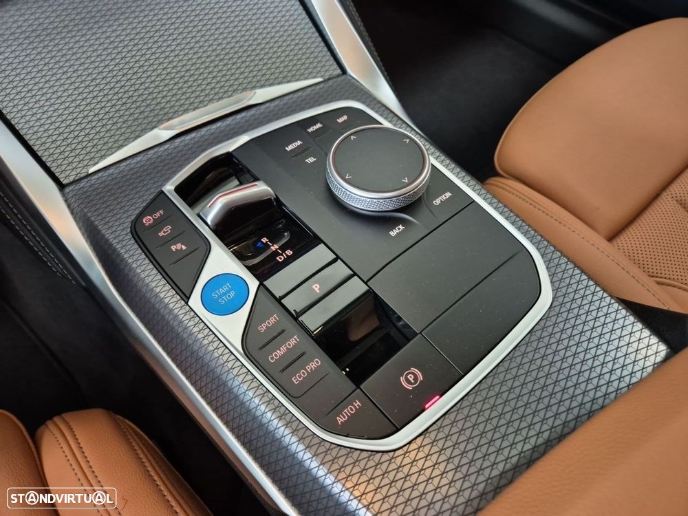 BMW i4 M60 Pack Desportivo M Pro - 17