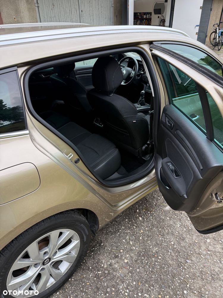Renault Megane 1.3 TCe FAP Limited - 14
