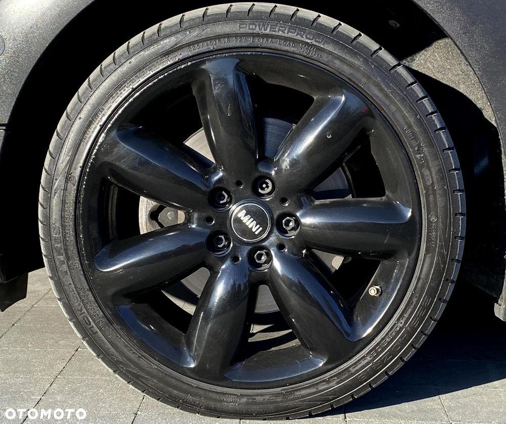 MINI Clubman Cooper SD ALL4 - 17