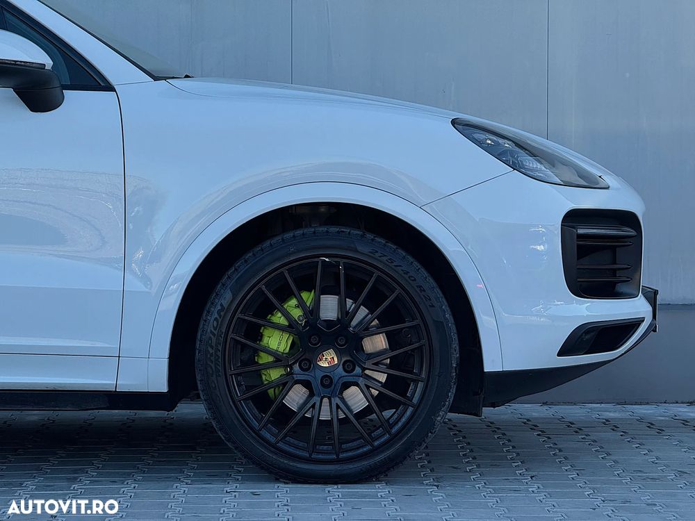 Porsche Cayenne S Hybrid Tiptronic S - 11