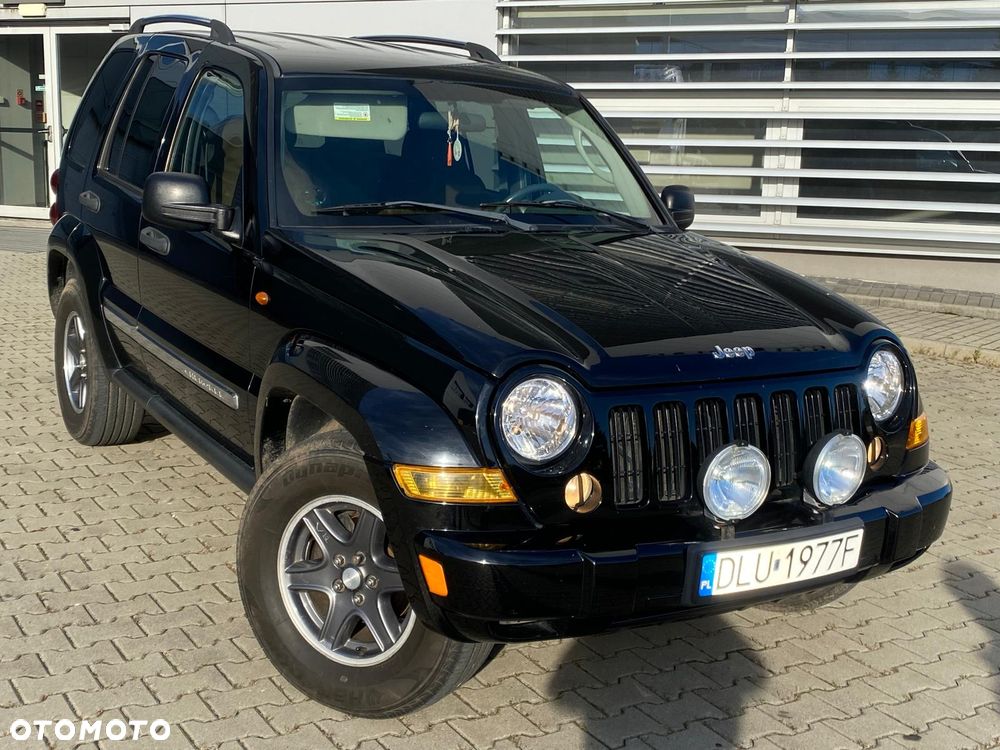Jeep Cherokee - 9
