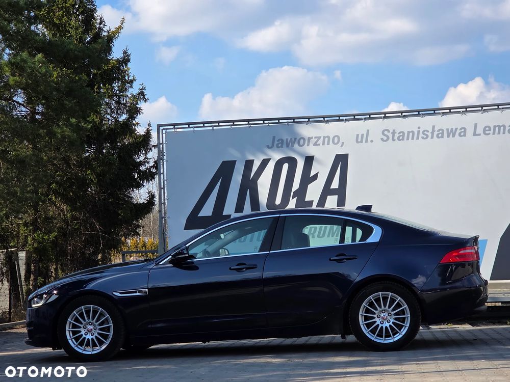 Jaguar XE E-Performance Portfolio - 7