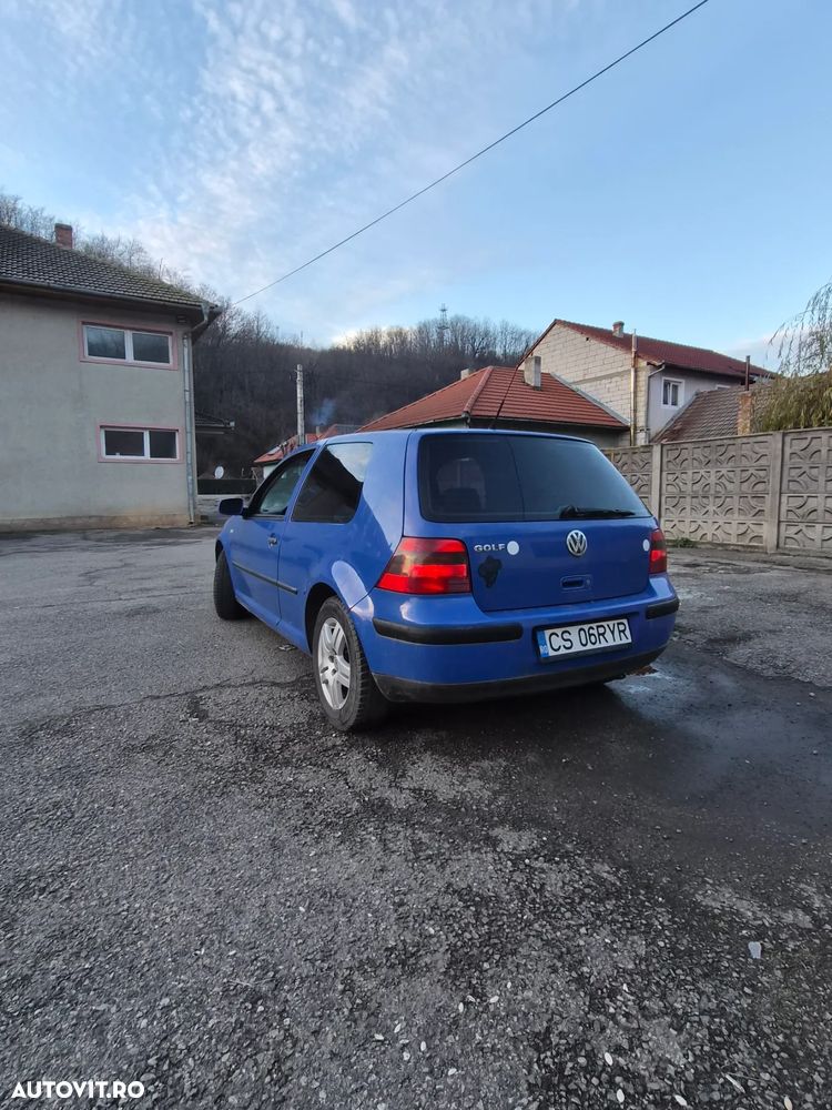 Volkswagen Golf 1.4 Basis - 3