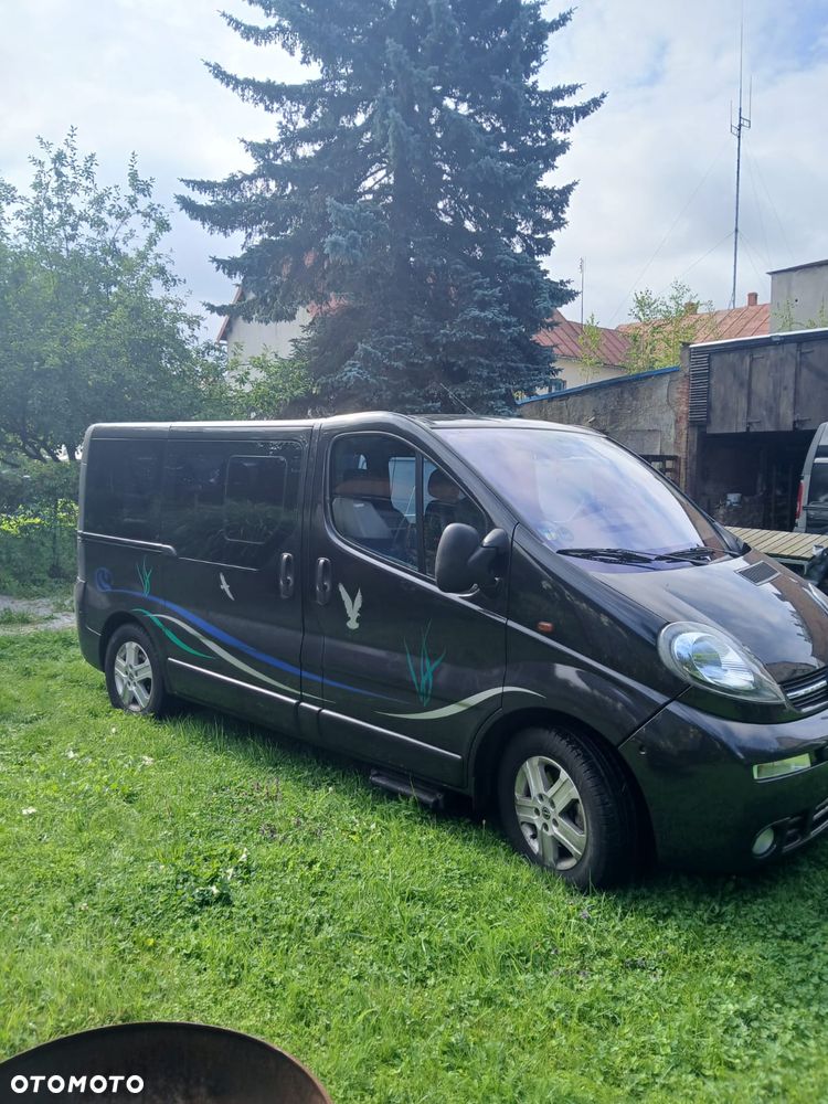Opel Vivaro - 2