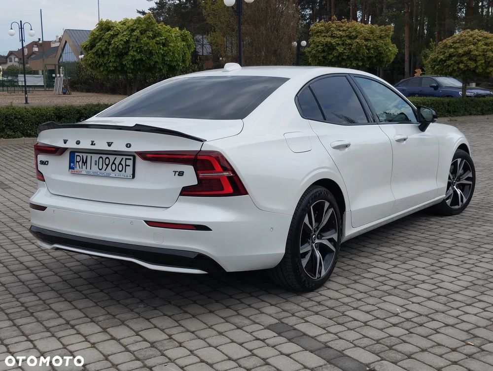 Volvo S60 T8 Recharge AWD Plus Dark - 22
