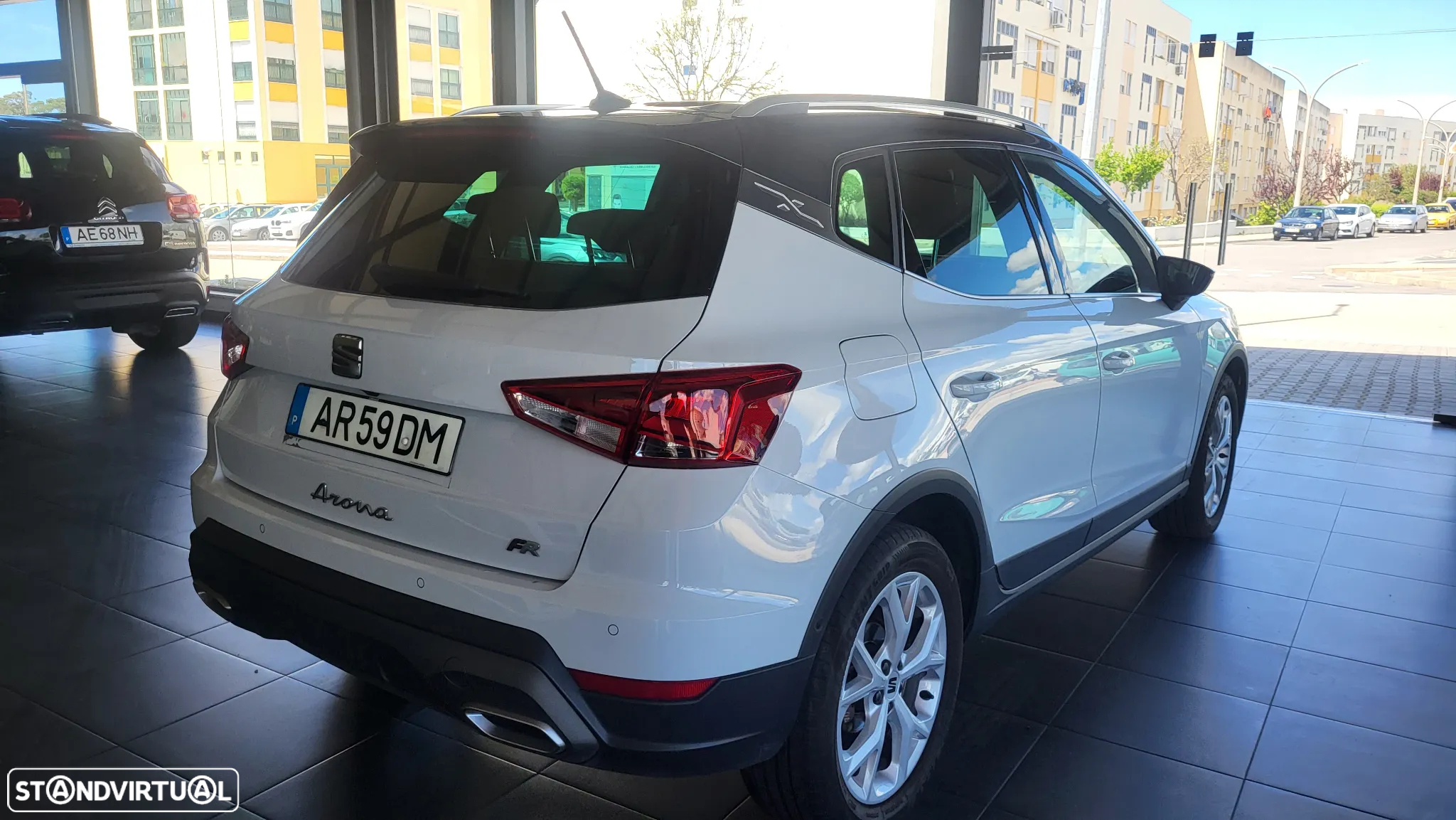 SEAT Arona 1.0 TSI FR - 12