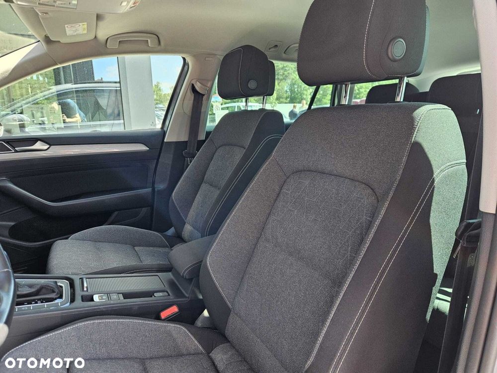 Volkswagen Passat 2.0 TDI EVO Business DSG - 10
