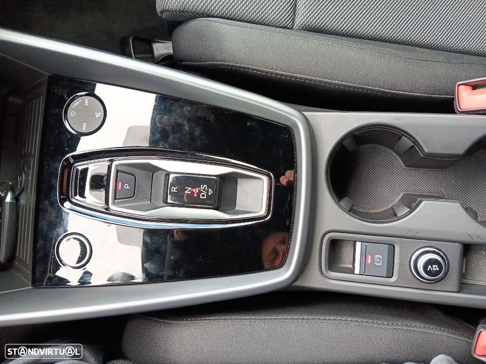 Audi A3 Limousine 30 TFSI Advanced S tronic - 17