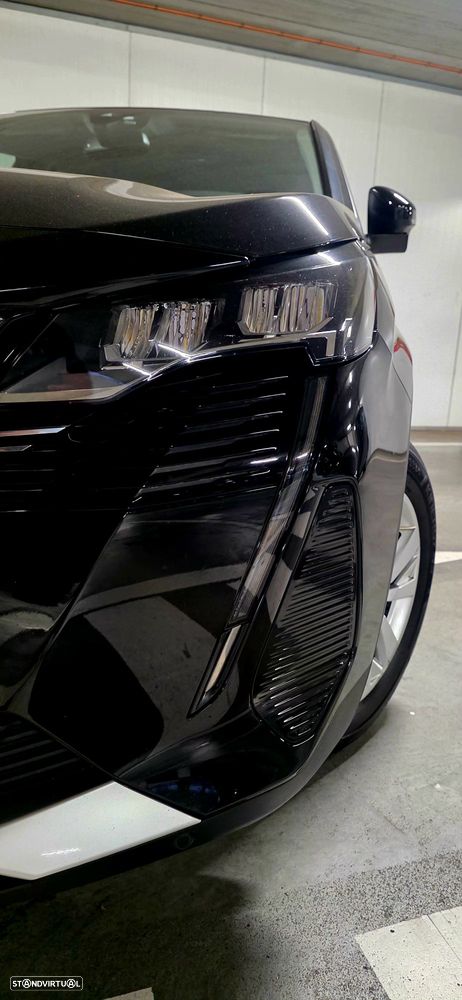 Peugeot 5008 PureTech 130 EAT6 Allure - 3