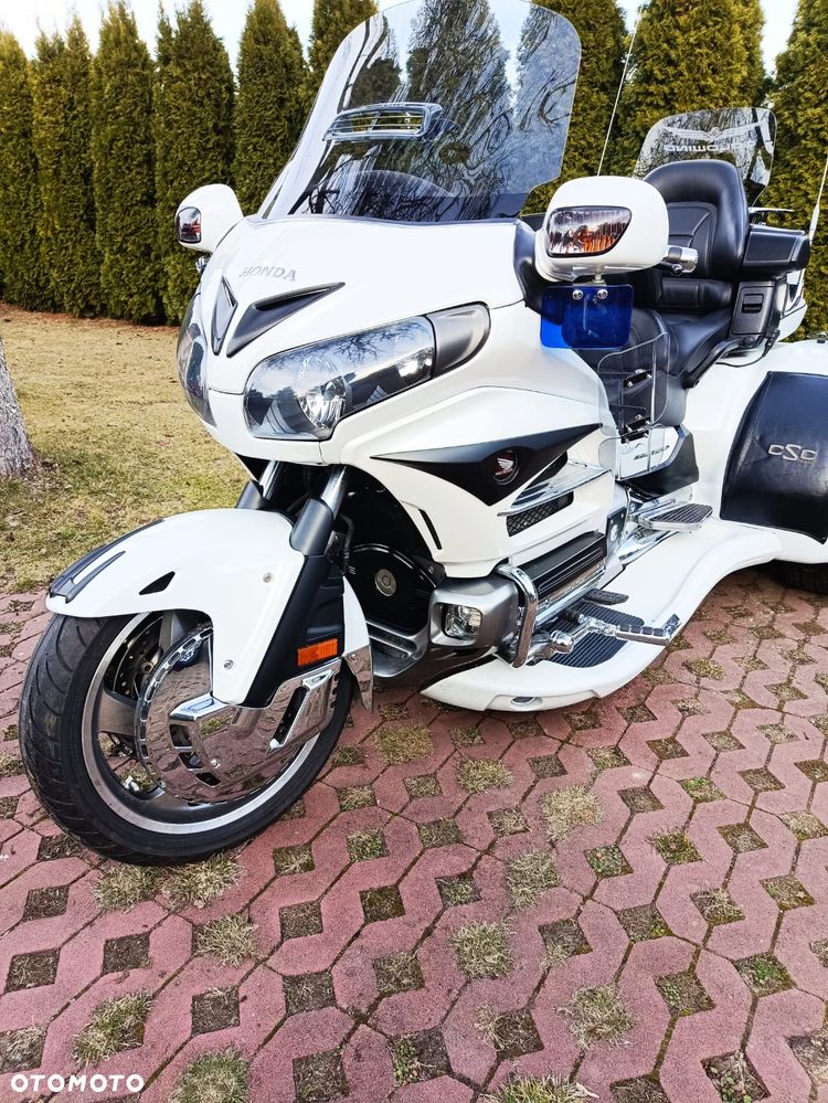 Honda GL - 7