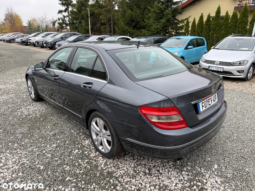 Mercedes-Benz Klasa C - 16