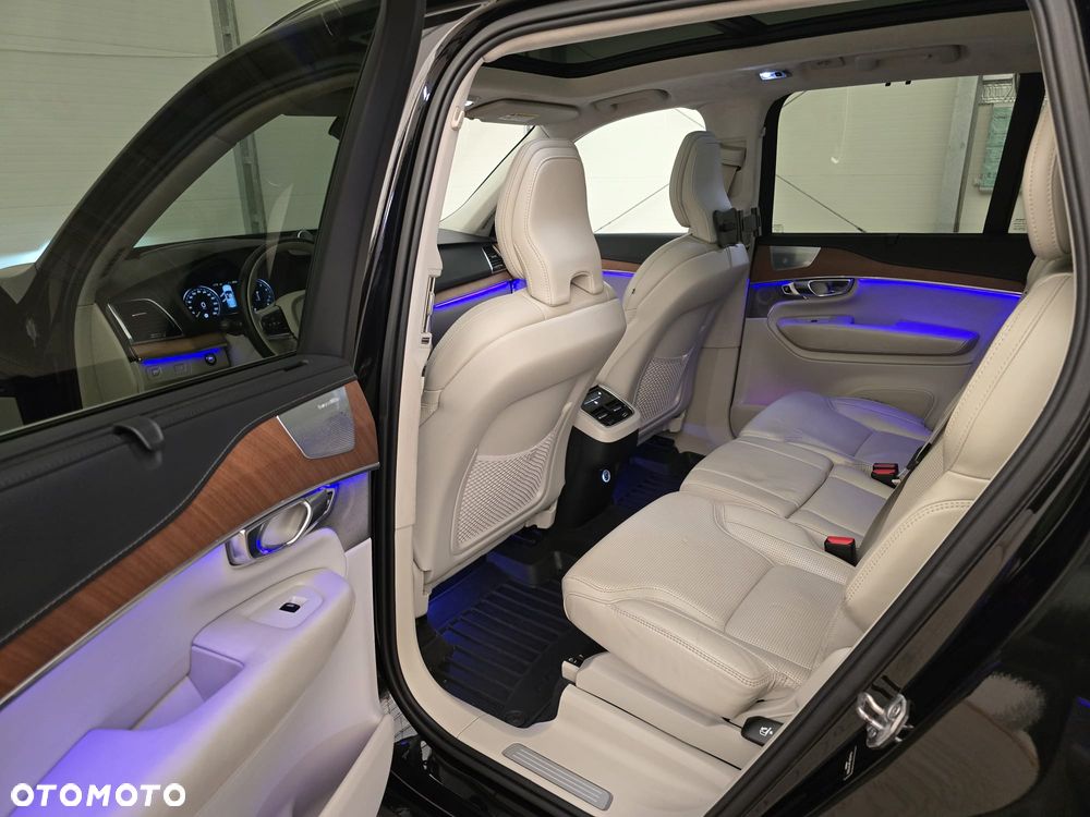 Volvo XC 90 T6 AWD Inscription 7os - 27