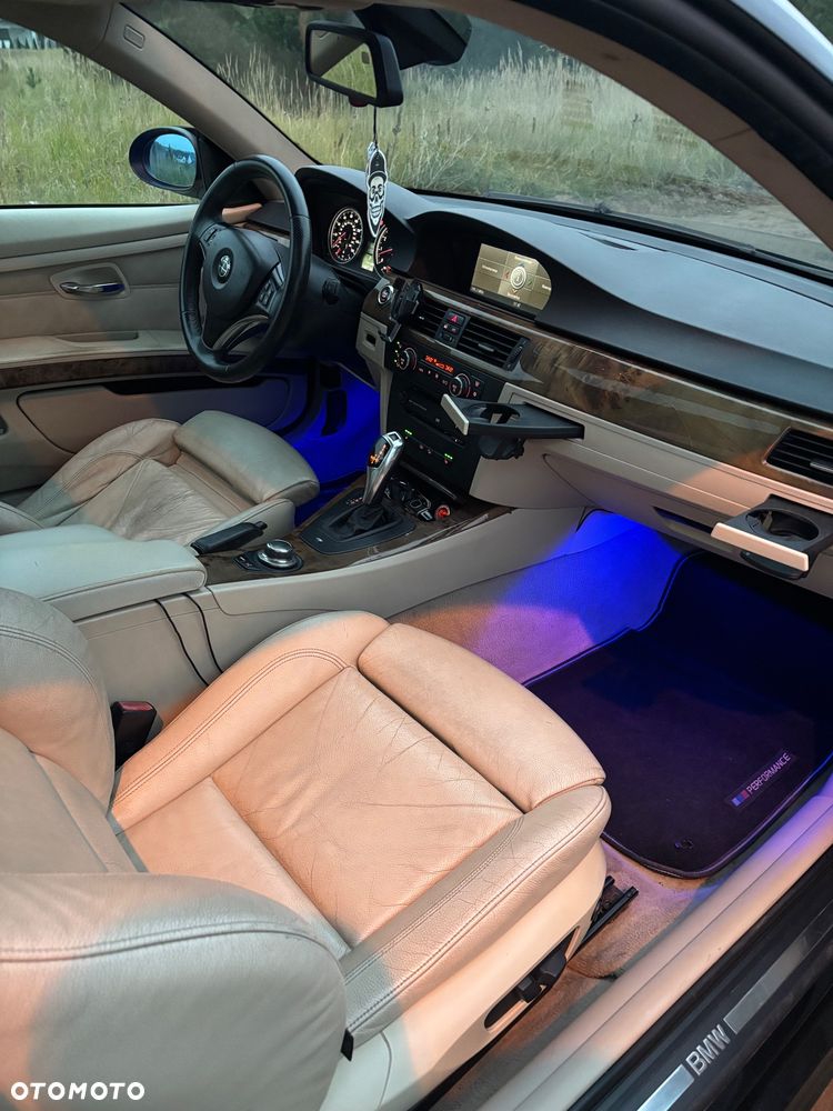 BMW Seria 3 - 21