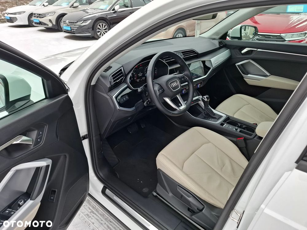 Audi Q3 35 TFSI S tronic - 6