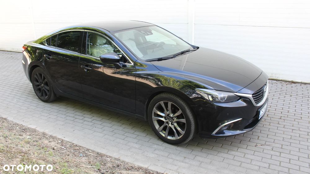 Mazda 6 - 12