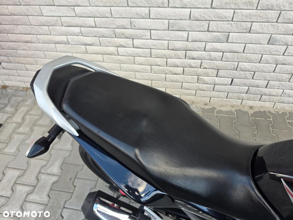 Honda CB - 10